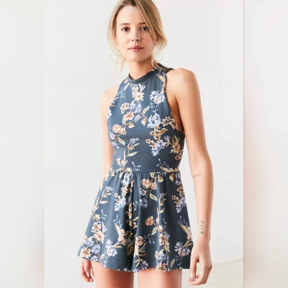 Kimchi Blue Floral High-Neck Romper